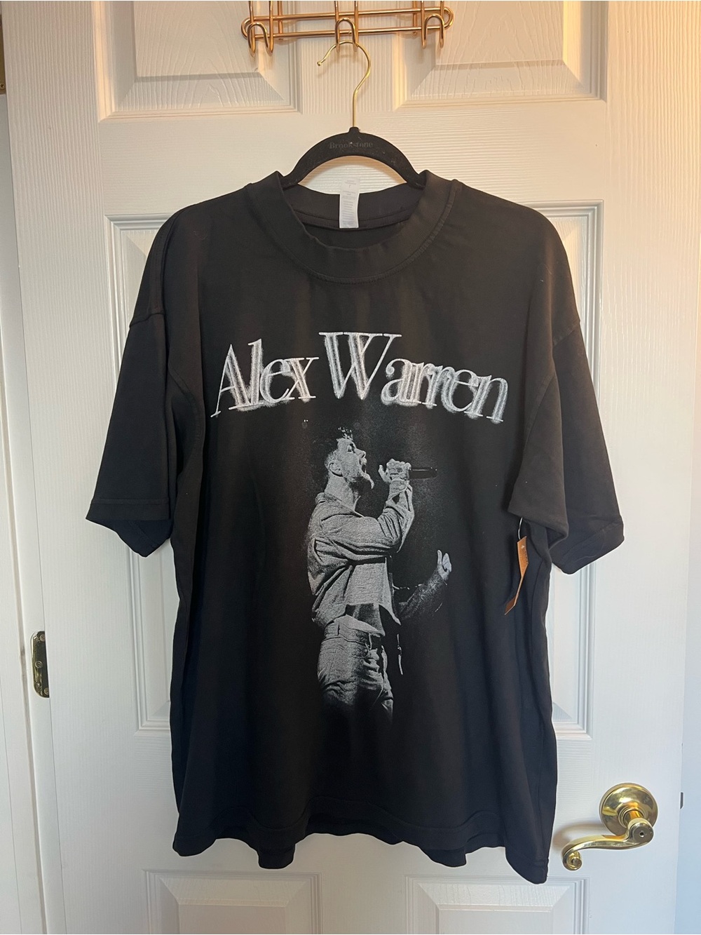 NWT Alex Warren Concert Tee